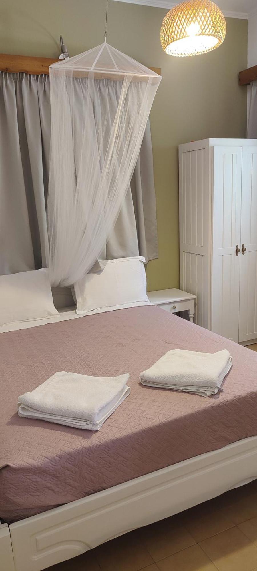 Krinelos Rooms Skála Eresoú Exteriér fotografie