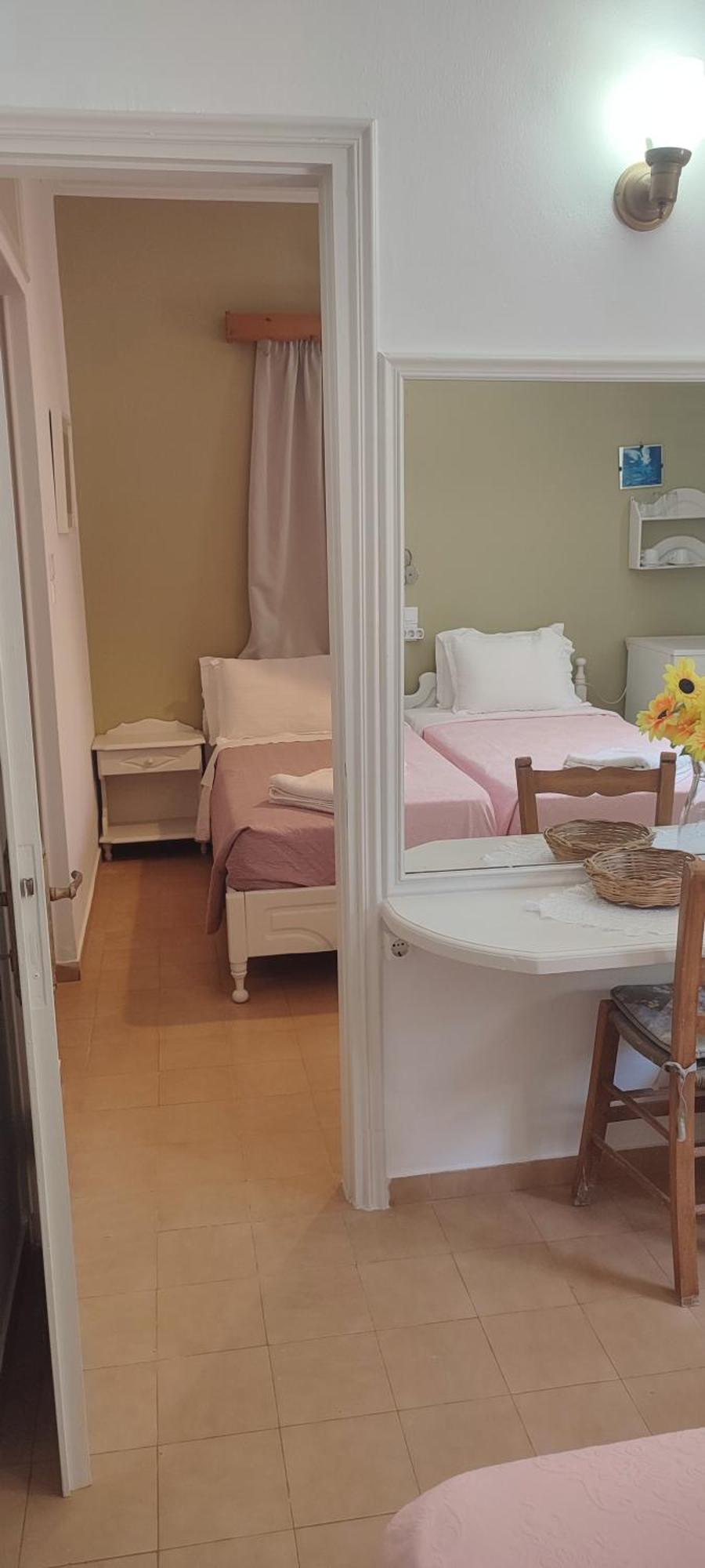 Krinelos Rooms Skála Eresoú Exteriér fotografie
